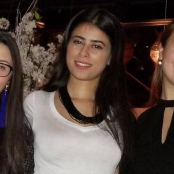 Meet your Posher, Rokia - Picture 1 of 1